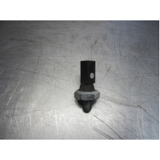 30M039 Engine Oil Pressure Sensor For 00-02 Audi S4  2.7